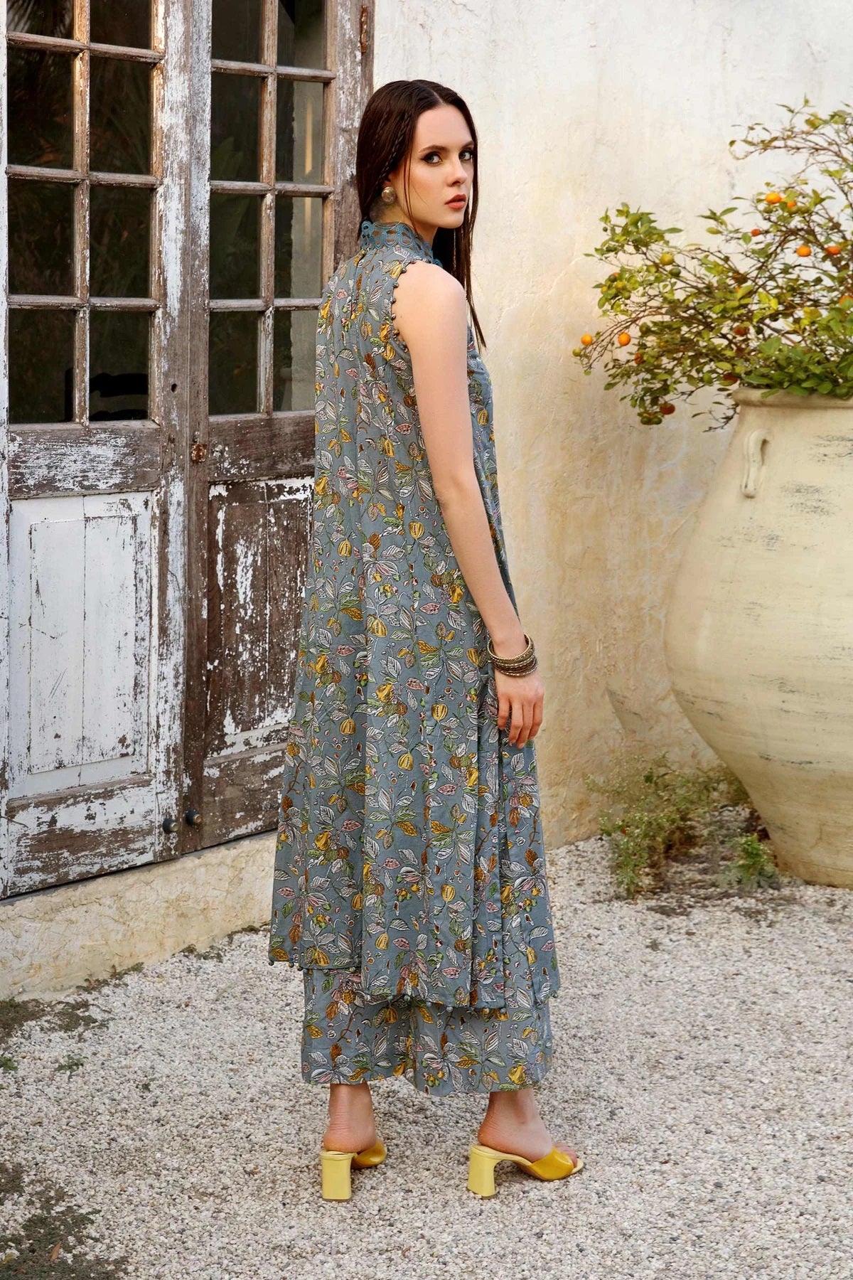 M Basics By Maria B Printed Lawn Shirt Unstitched 1 Piece MB-US23 105-A