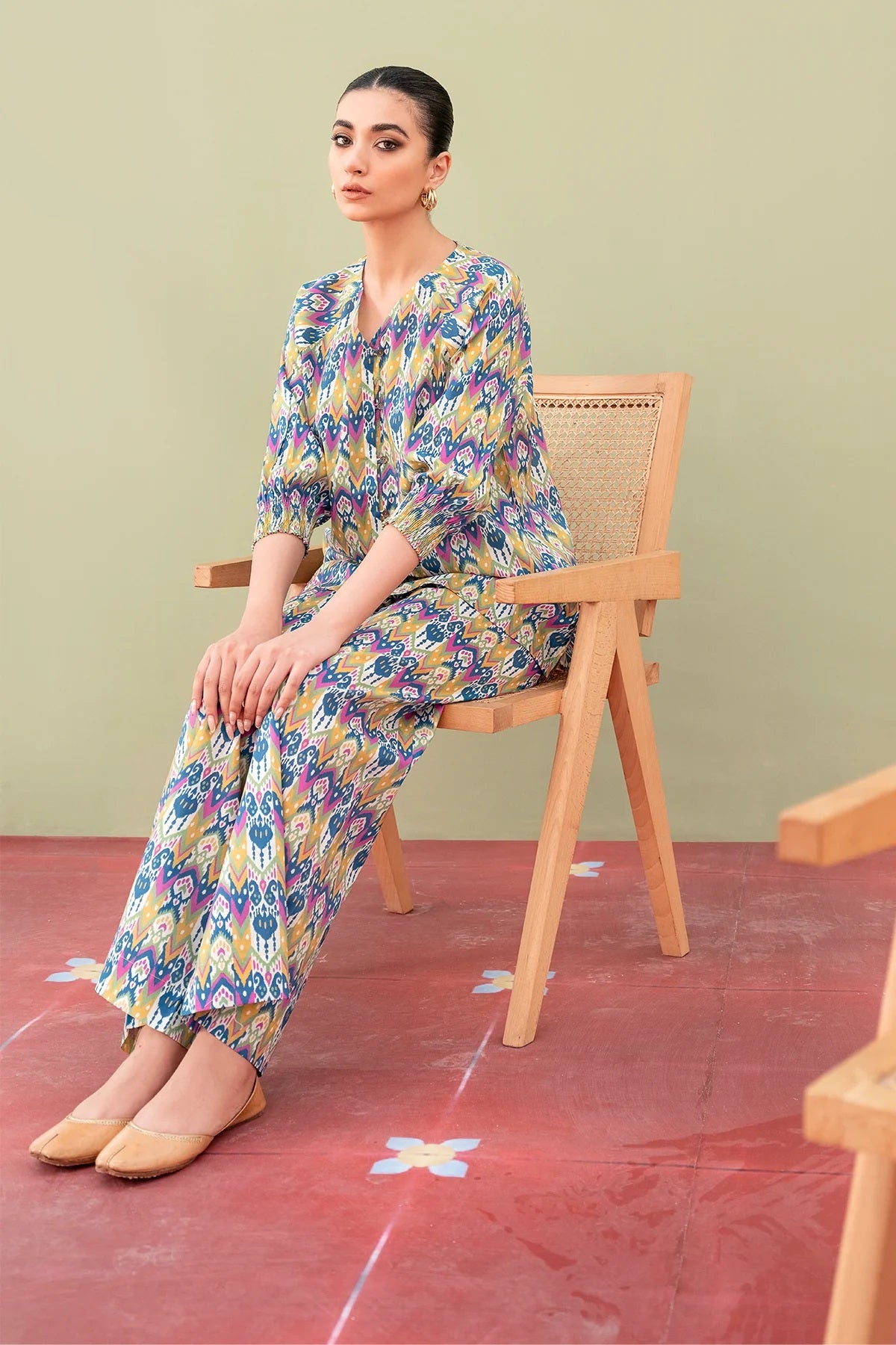 Sahar Digital Printed Lawn 2 piece Shirt & Trouser - SSL-V3-18