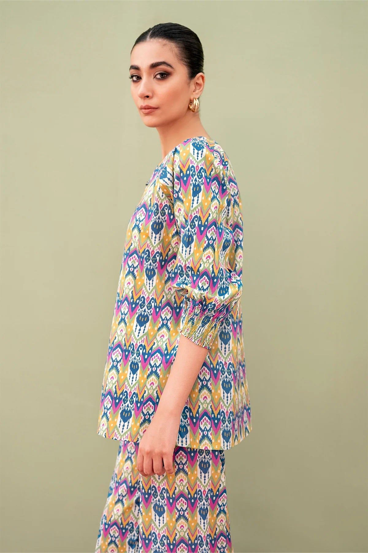 Sahar Digital Printed Lawn 2 piece Shirt & Trouser - SSL-V3-18