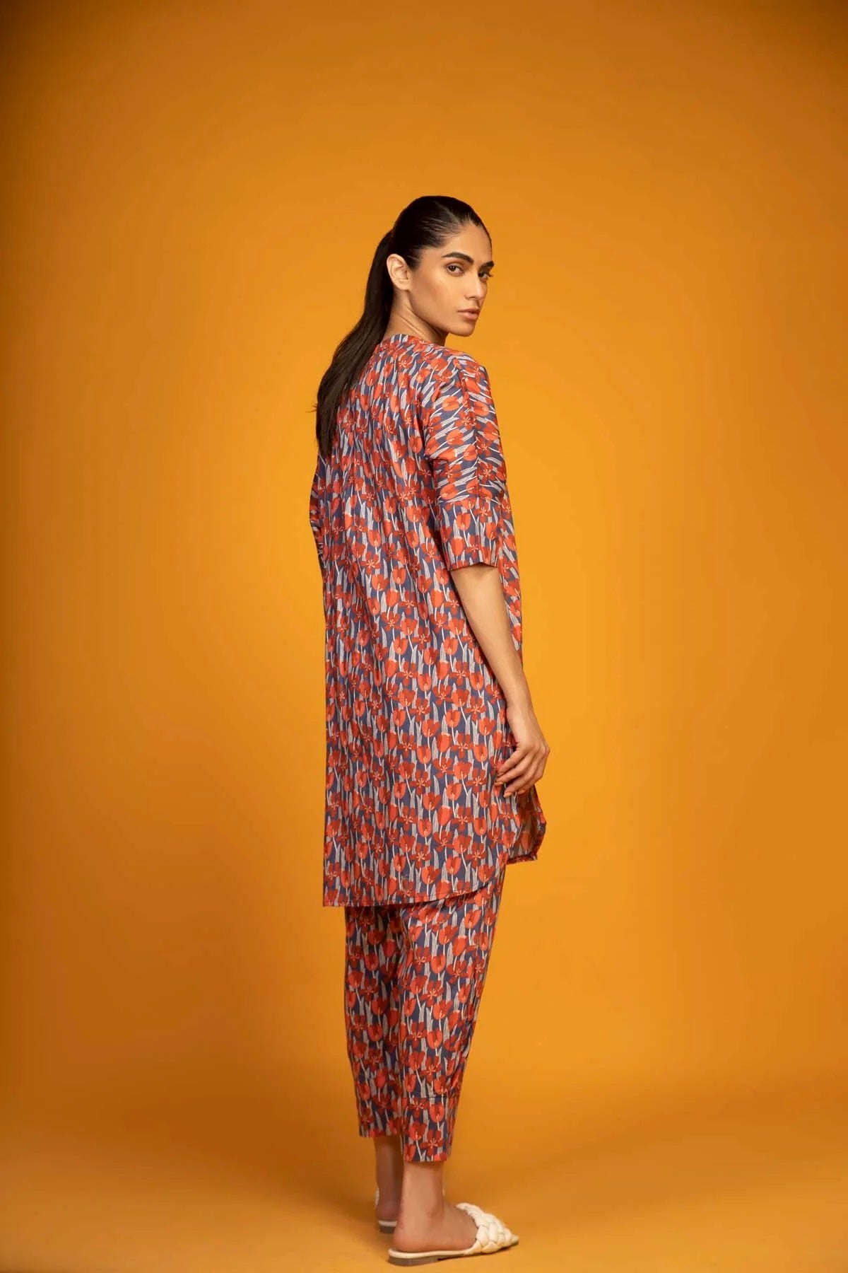 Sahar Digital Printed Lawn 2 piece Shirt & Trouser - SSL-V3-19