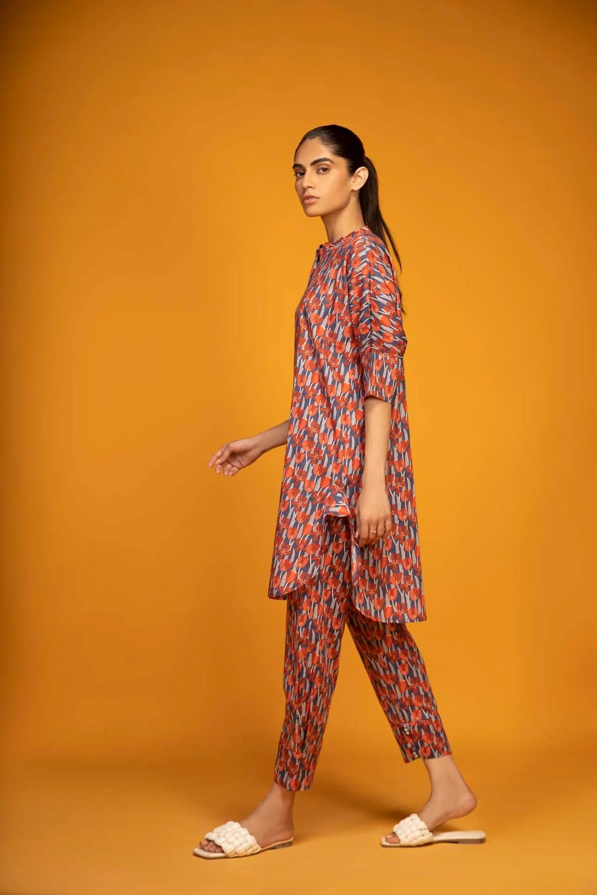 Sahar Digital Printed Lawn 2 piece Shirt & Trouser - SSL-V3-19