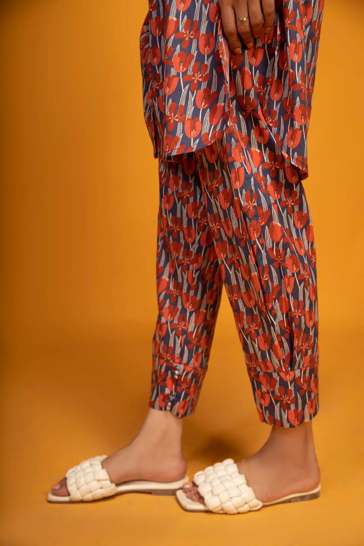 Sahar Digital Printed Lawn 2 piece Shirt & Trouser - SSL-V3-19