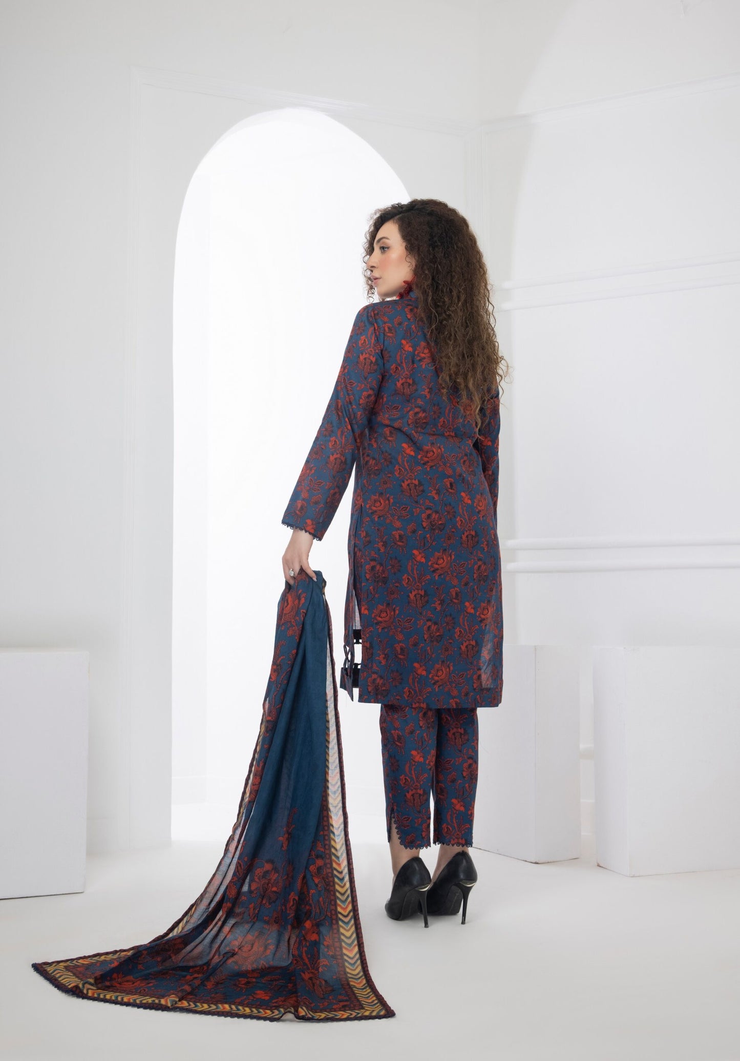 Salina Digital Printed Lawn Special Edition 3 Pcs Unstitched - SPLSE-D01
