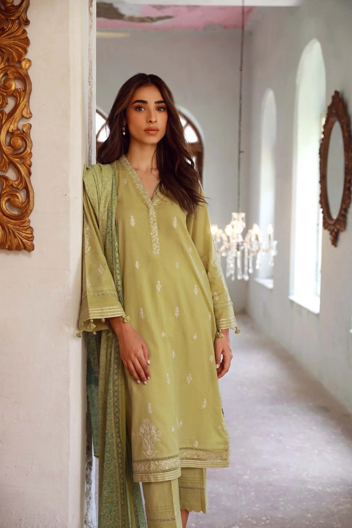 Sahar Embroidered Lawn Suits Unstitched 3 Piece SHR23EE SSL-V3-27 - Eid Collection