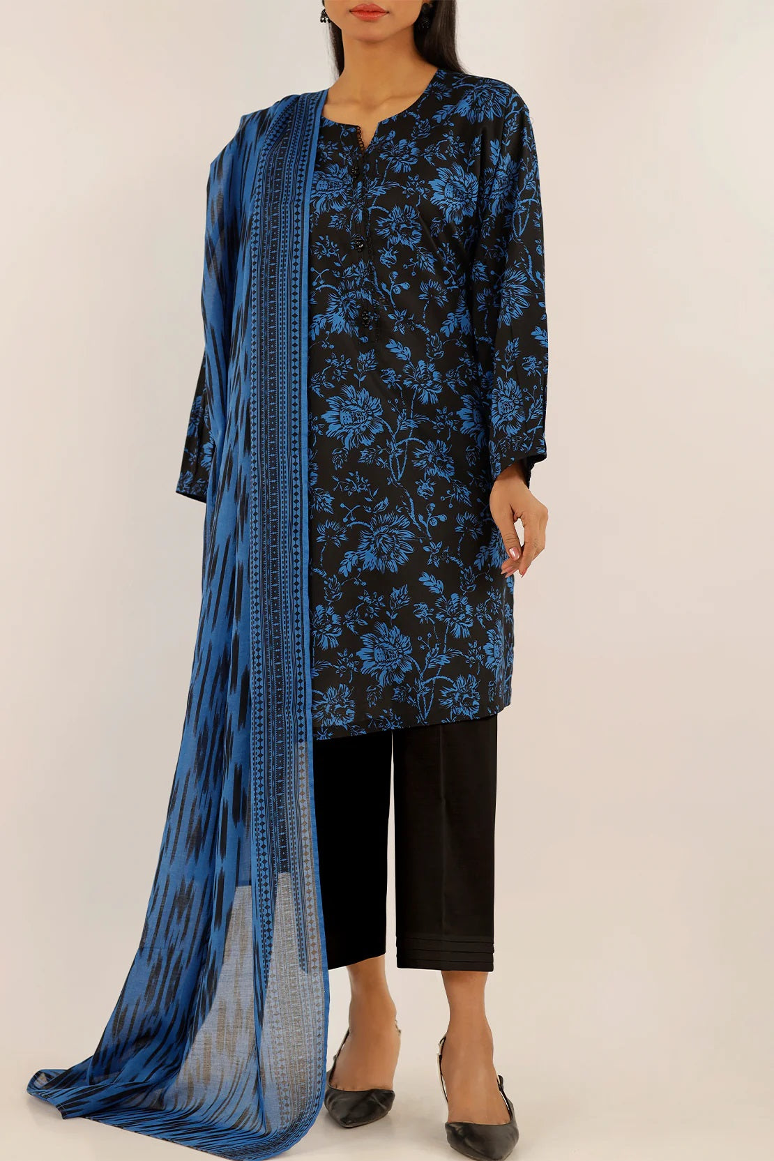 Saya Digital Printed Lawn 3 piece Unstitched Dress - U01-25033-02B