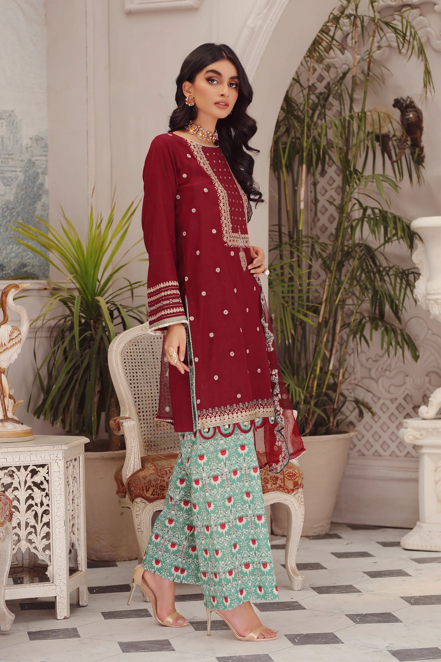 LSM Embroidered Lawn Suits Unstitched 3 Piece LSM SG-5016 - Summer Collection