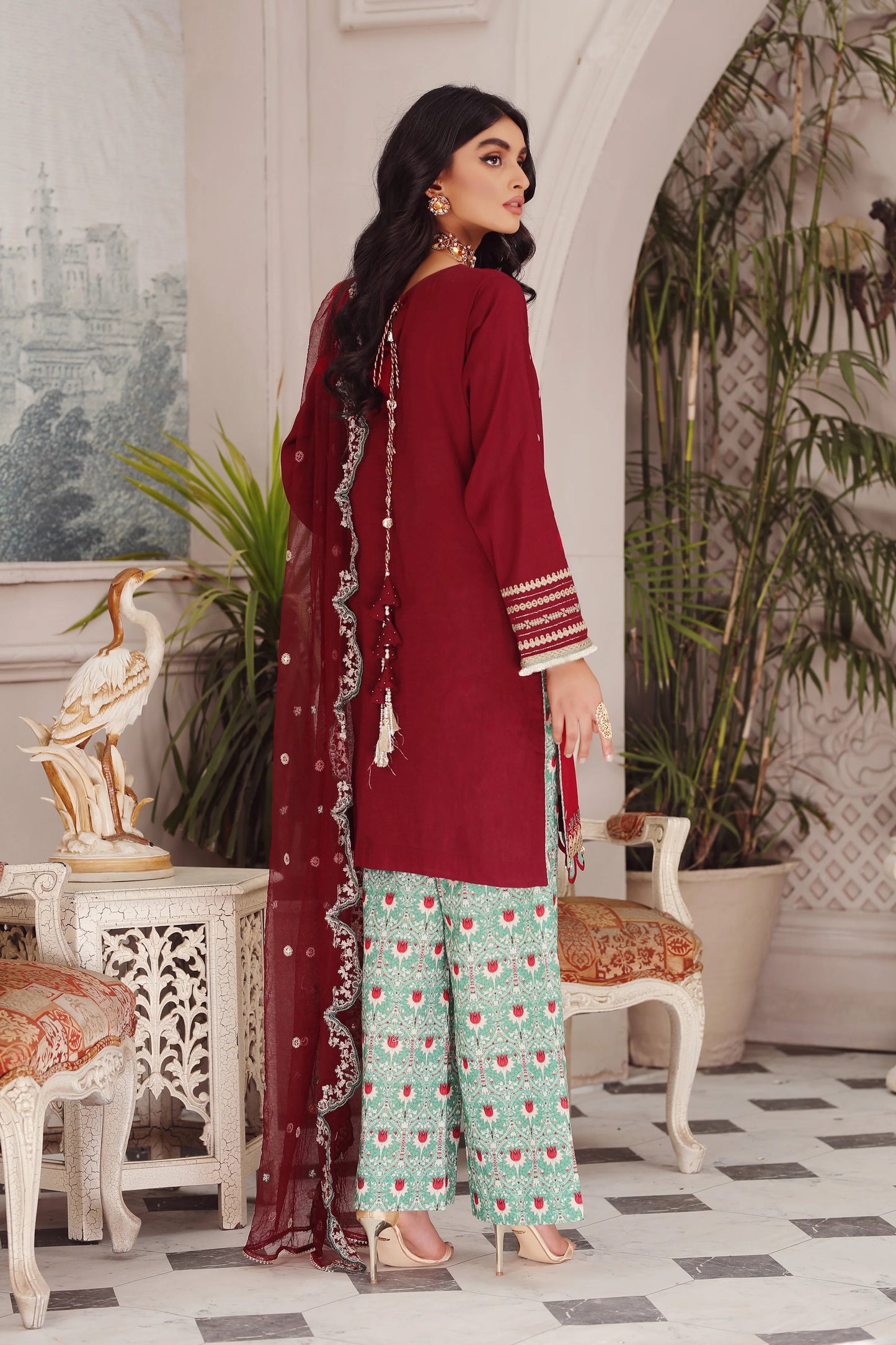 LSM Embroidered Lawn Suits Unstitched 3 Piece LSM SG-5016 - Summer Collection
