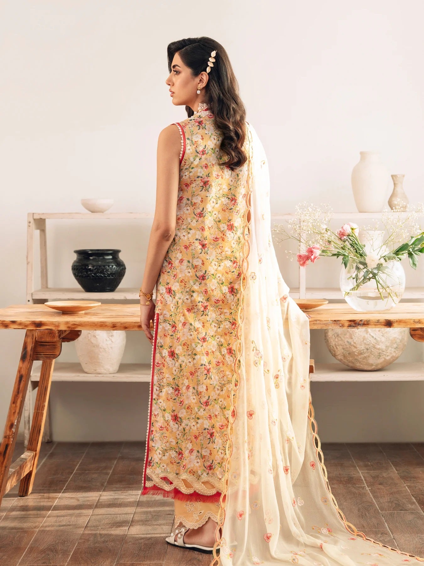 Sable Vogue Embroidered Lawn Suits Unstitched 3 Piece - SAL-06-23-V1
