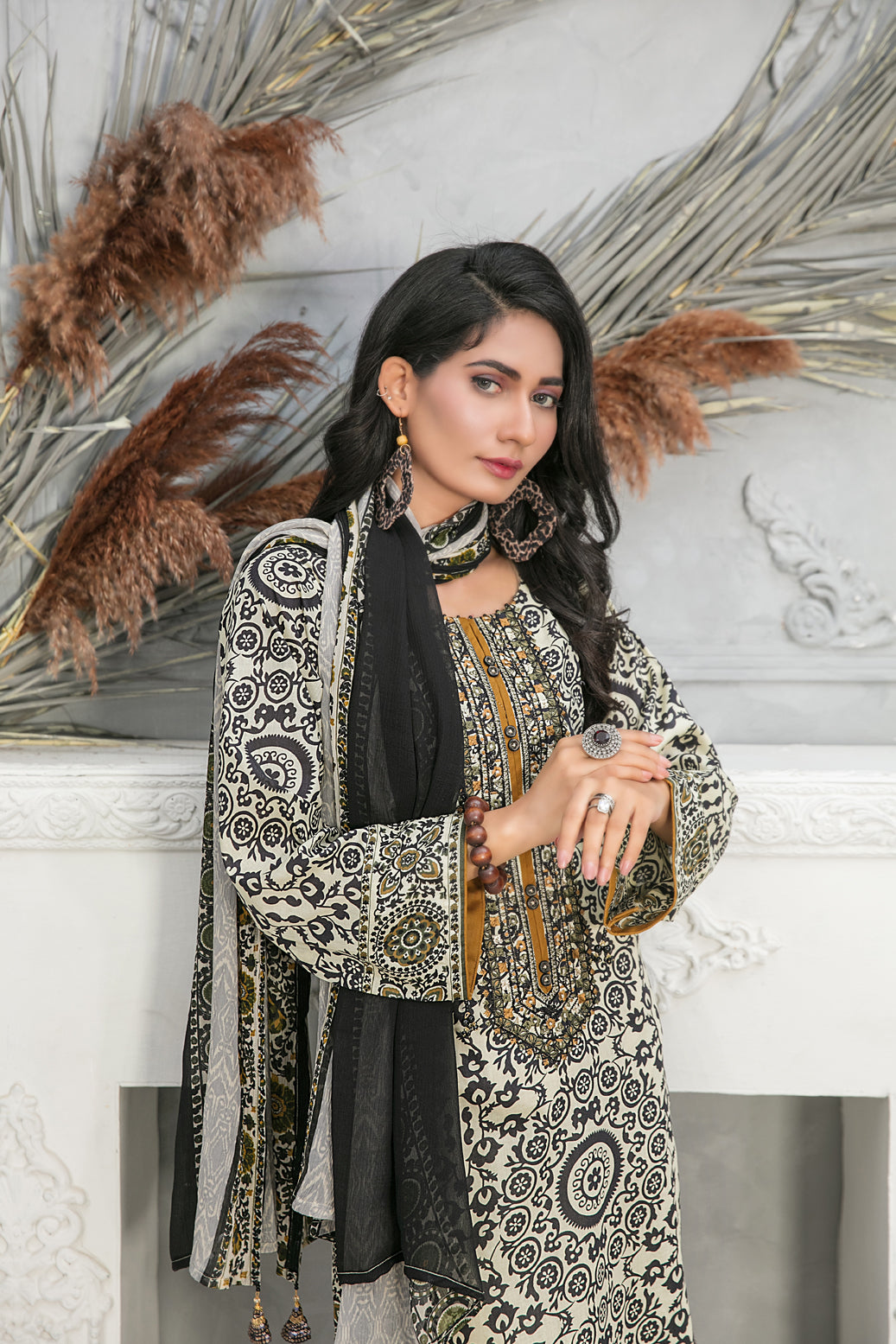 Devina by Tawakkal Embroidered Lawn Dress 3 Piece Unstitched - D-8747