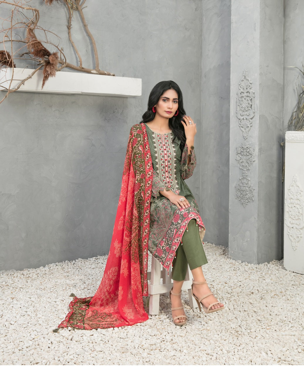 Devina by Tawakkal Embroidered Lawn Dress 3 Piece Unstitched - D-8748