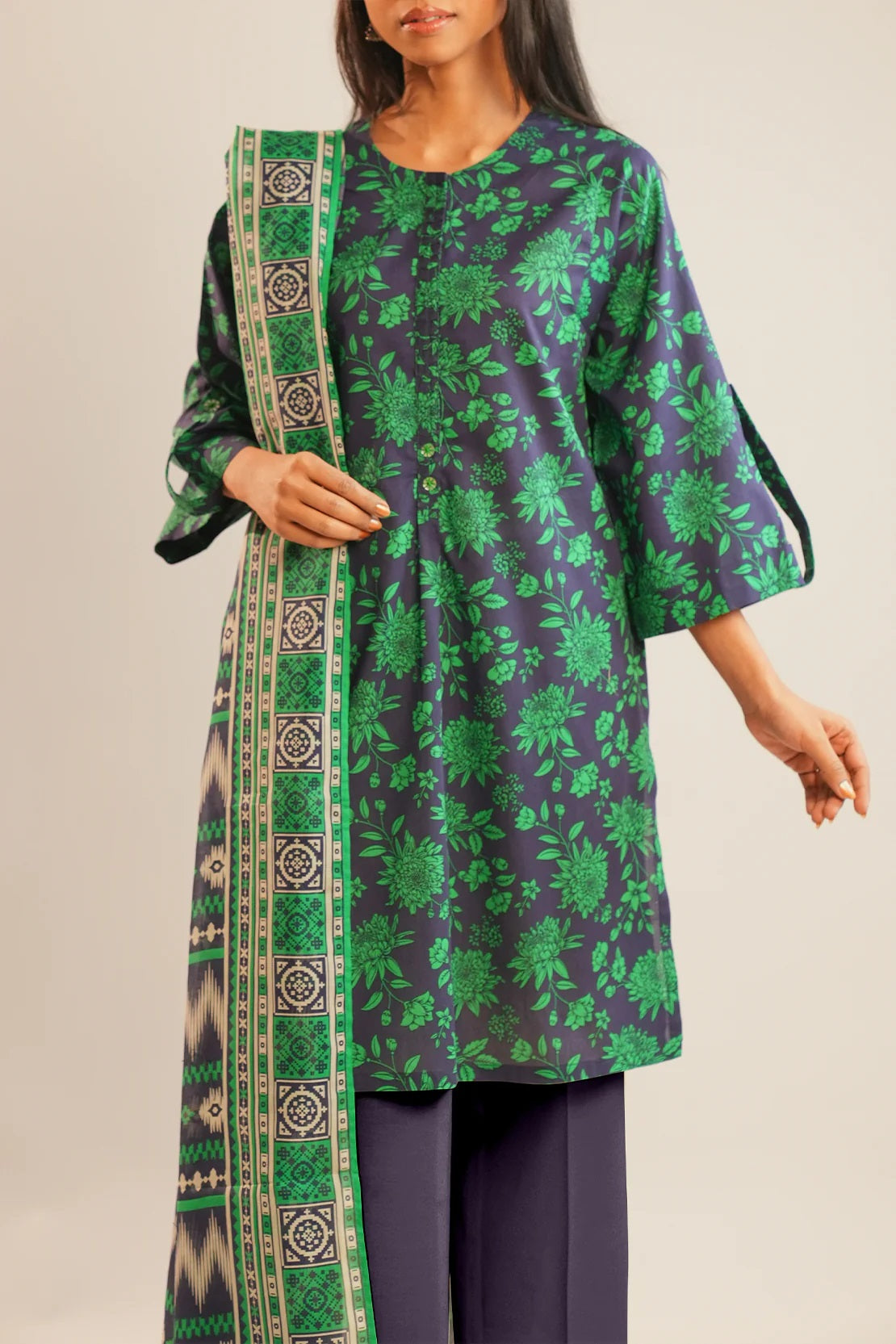 Saya Digital Printed Lawn 3 piece Unstitched Dress - U01-24331-08B