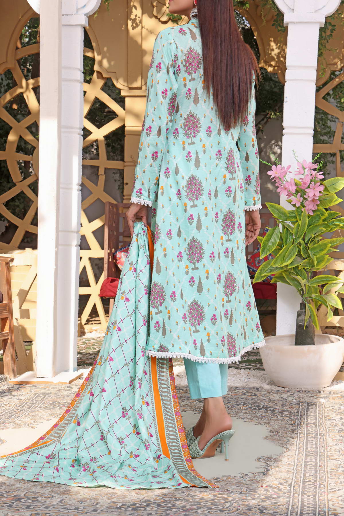VS Signature Printed Lawn Suits Unstitched 3 Piece VS23-D902-B