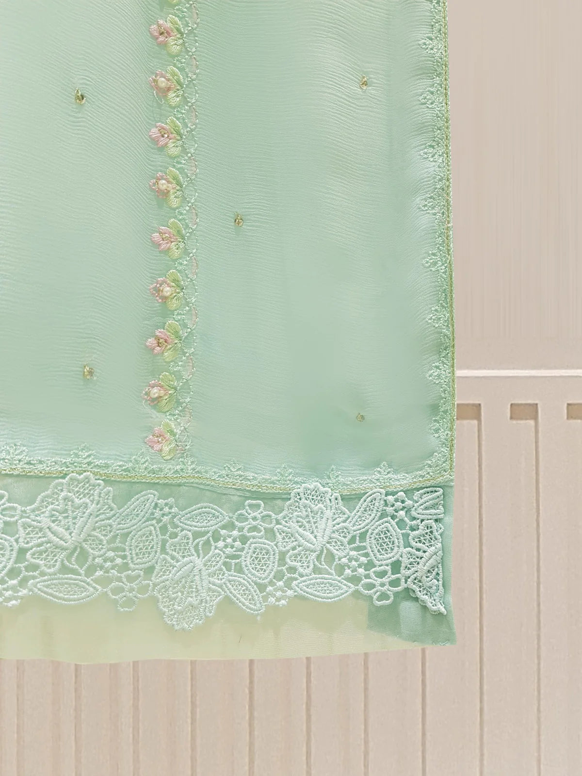 Agha Noor 2pc Pure Chiffon Heavily Embroidered Shirt with Dupatta HD-958601