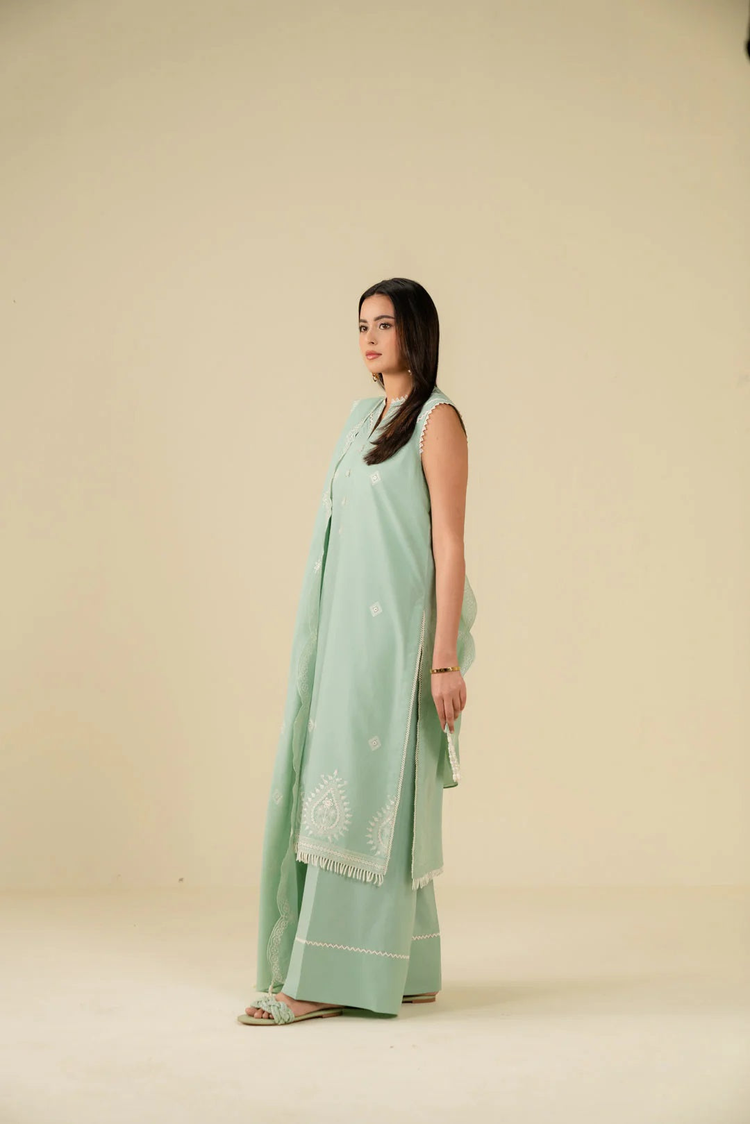 Beena by Beyond Embroidered Lawn 3 Piece Unstitched Dress - WUE-154522