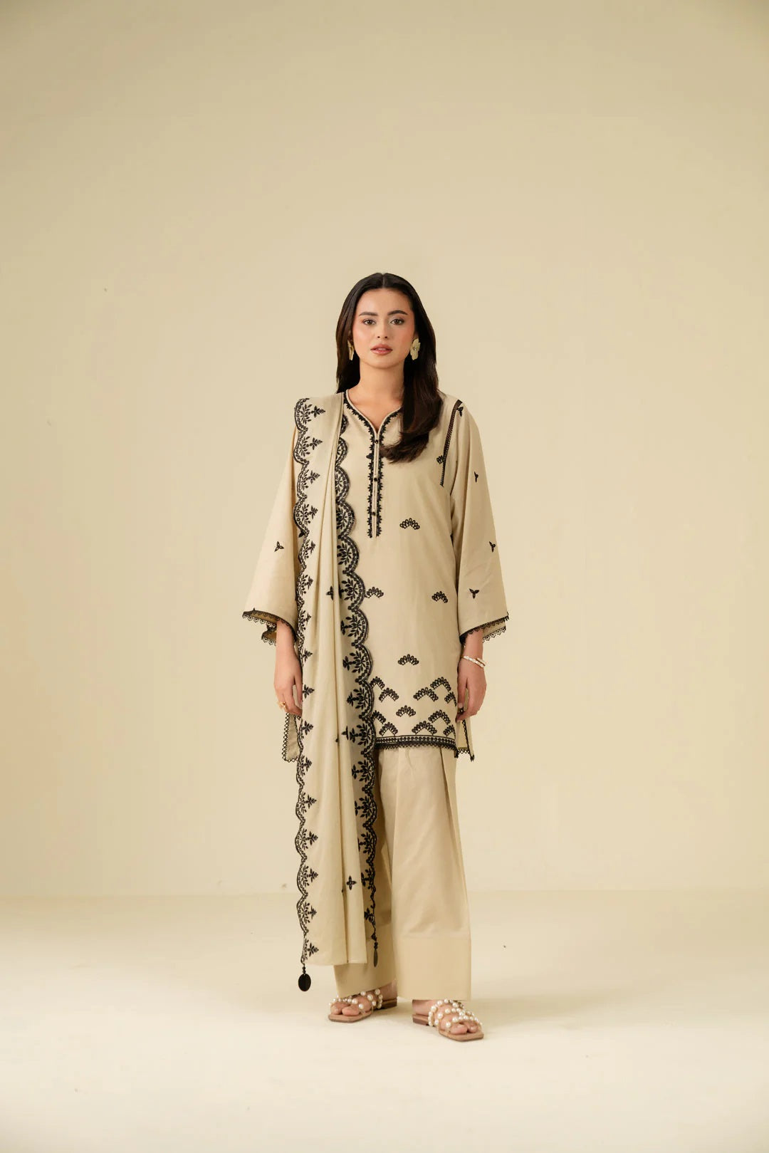 Beena by Beyond Embroidered Lawn 3 Piece Unstitched Dress - WUE-154527