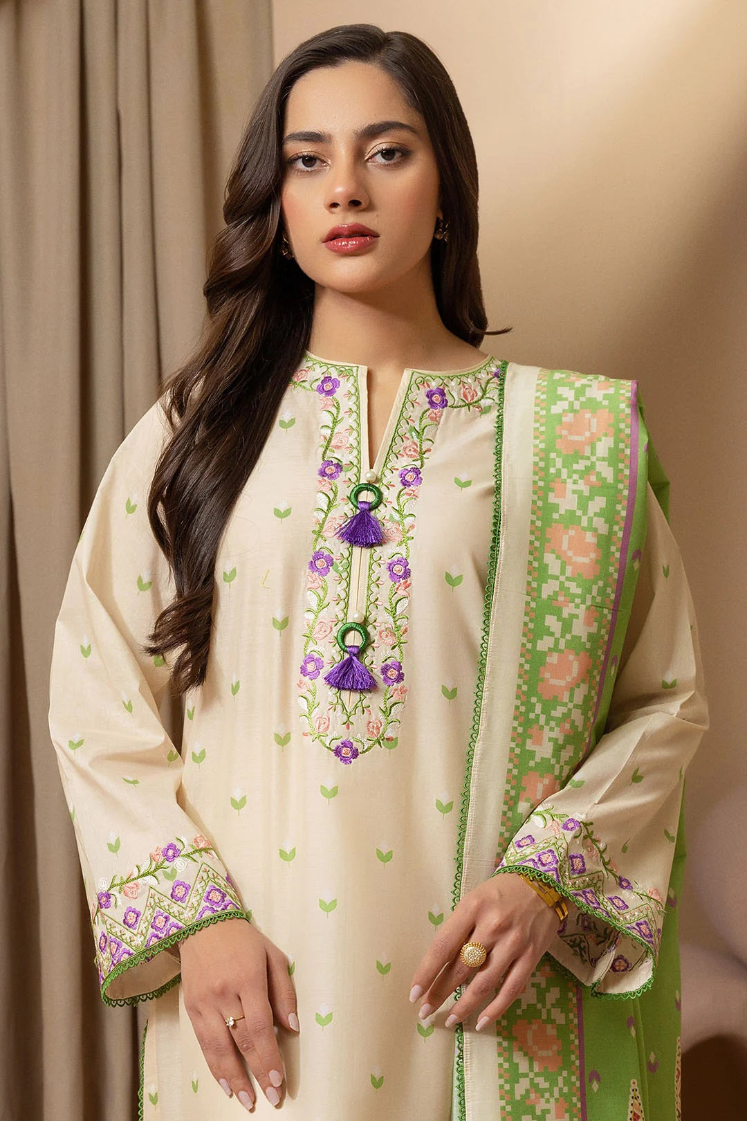 Zellbury 2pc Embroidered Lawn Shirt Dupatta - WUS25E20105