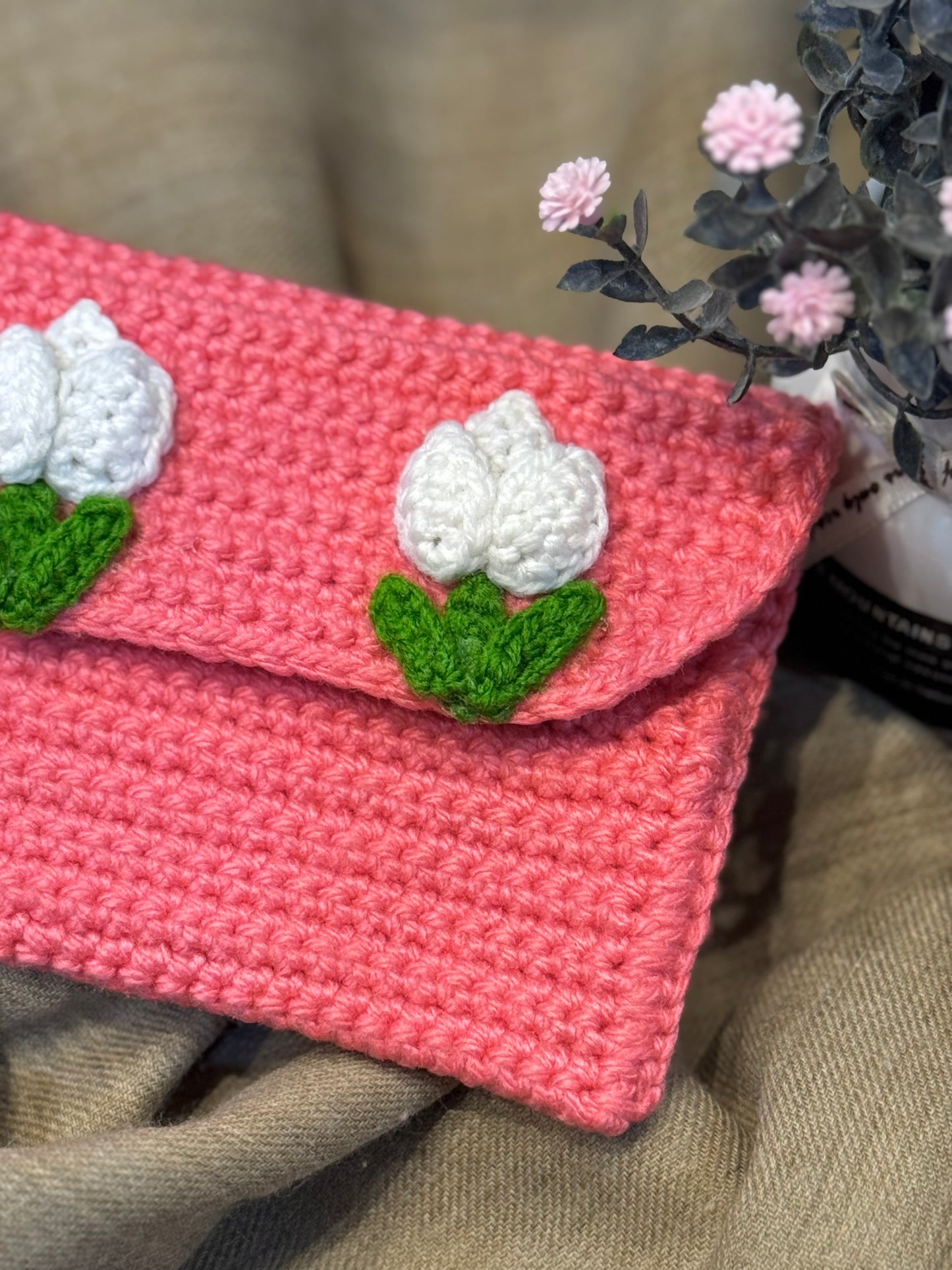 Crocheted Tulip Wallet