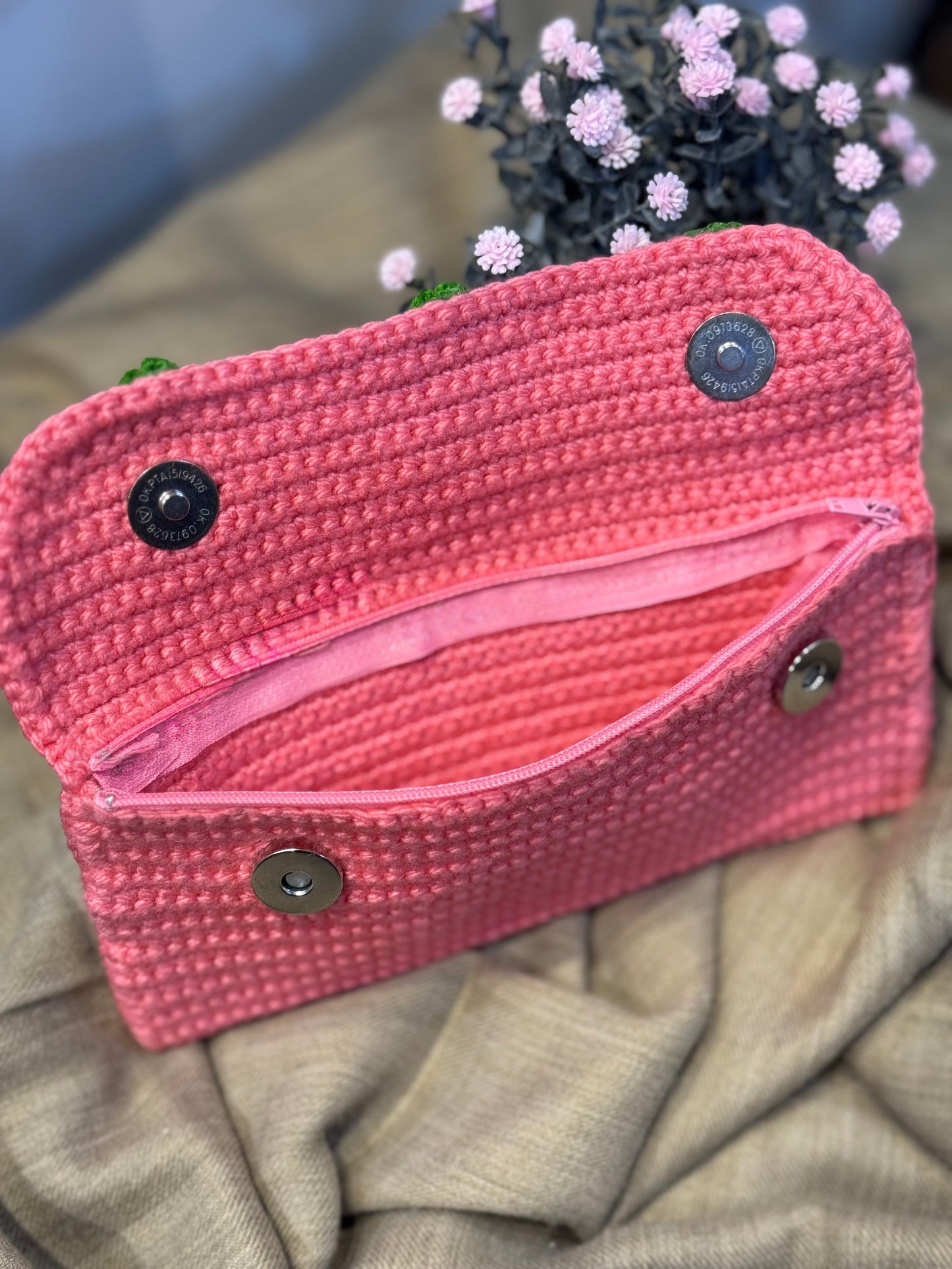 Crocheted Tulip Wallet