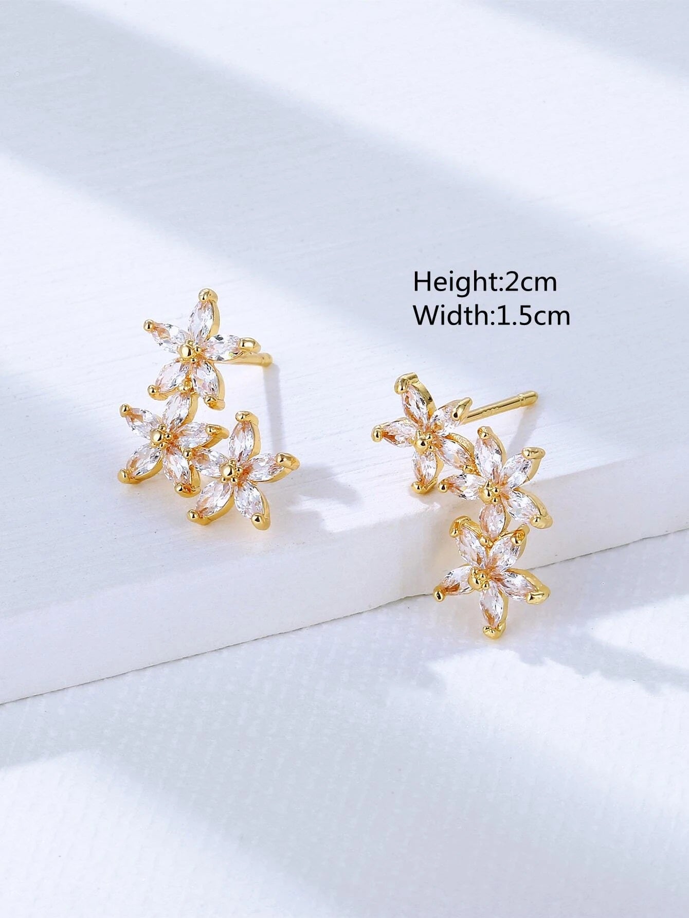 Zircon Flower Stud Earrings - HDJ 183