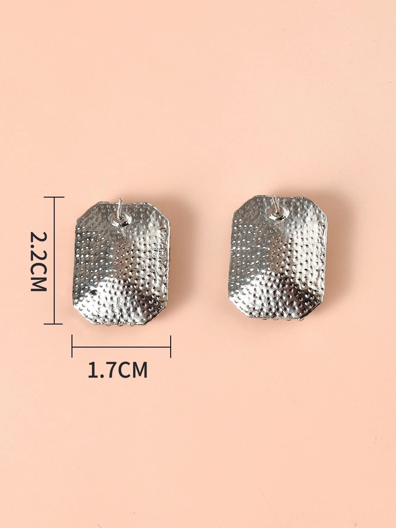 Geo Decor Stud Earrings - HDJ 204