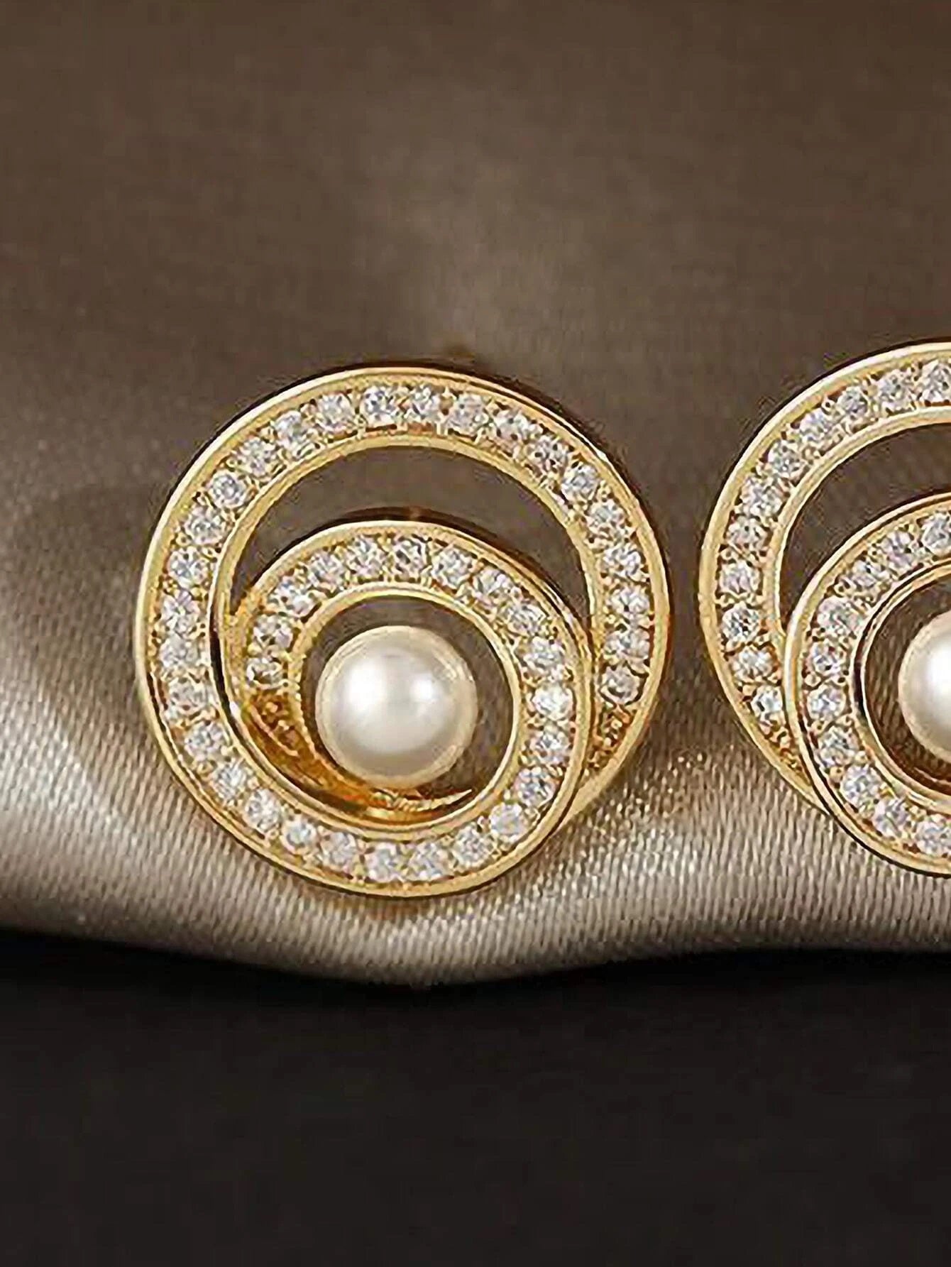 Rhinestone Decor Round Earrings - HDJ 208