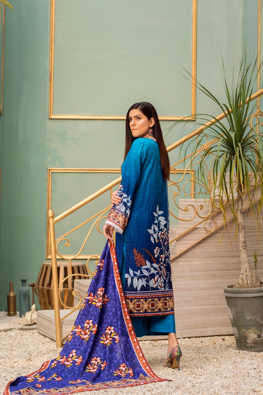 Ittehad Crystal Printed Lawn Unstitched 3 Piece Suit - LF-CL-21141A - Summer Collection