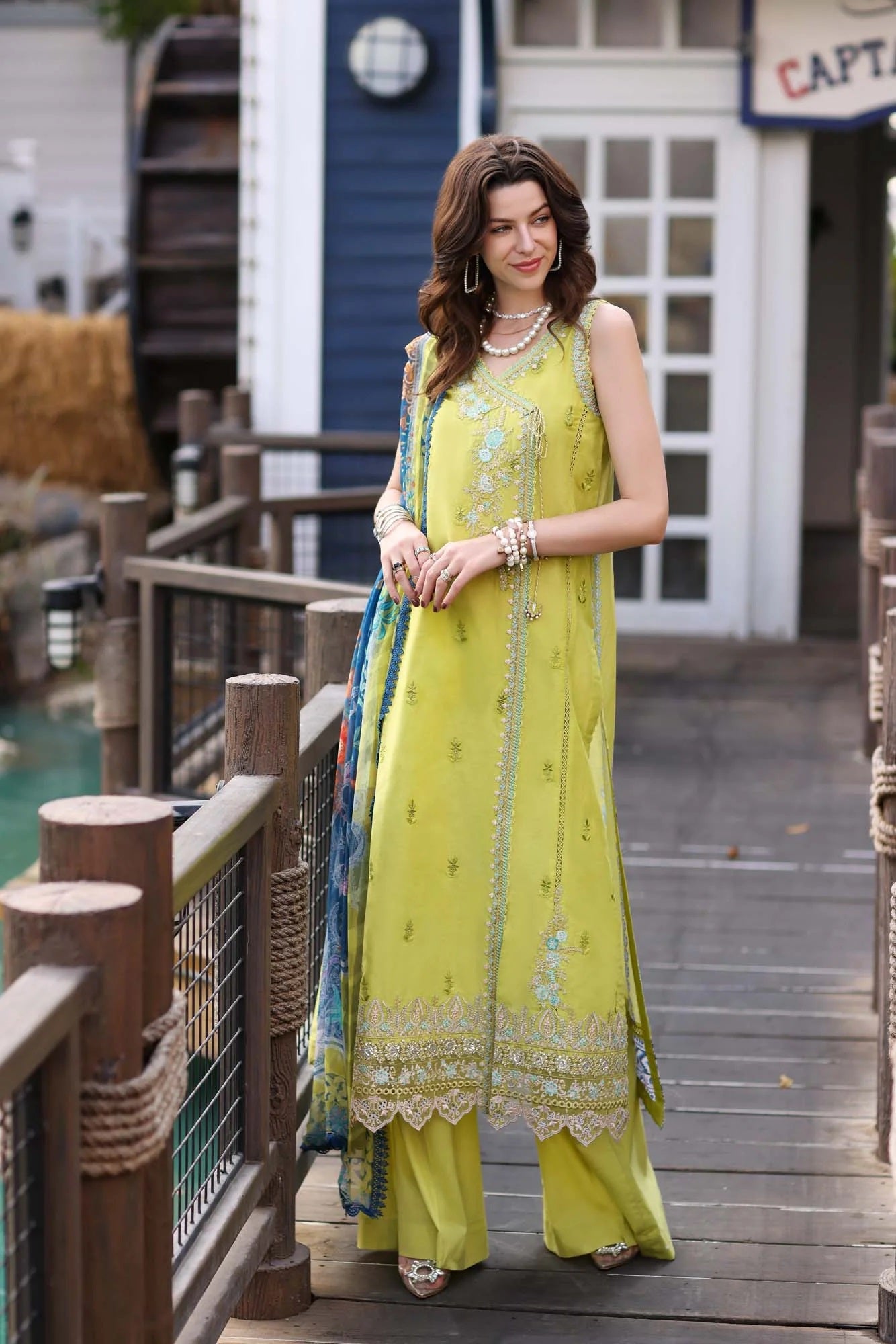 Noor by Saadia Asad Embroidered Lawn Suits Unstitched 3 Piece D-2A