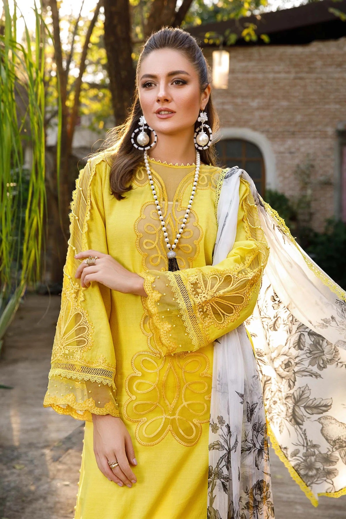M.Prints By Maria B Embroidered Lawn Suits Unstitched 3 Piece MPT-1704-A
