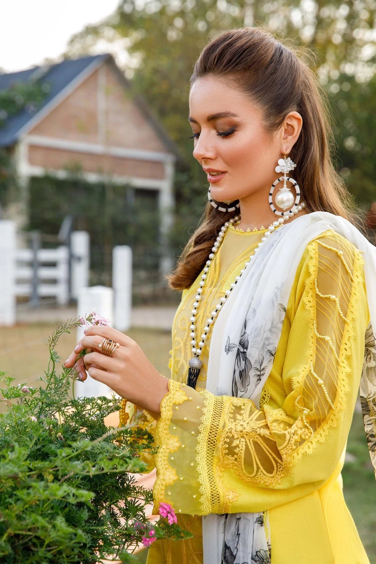 M.Prints By Maria B Embroidered Lawn Suits Unstitched 3 Piece MPT-1704-A