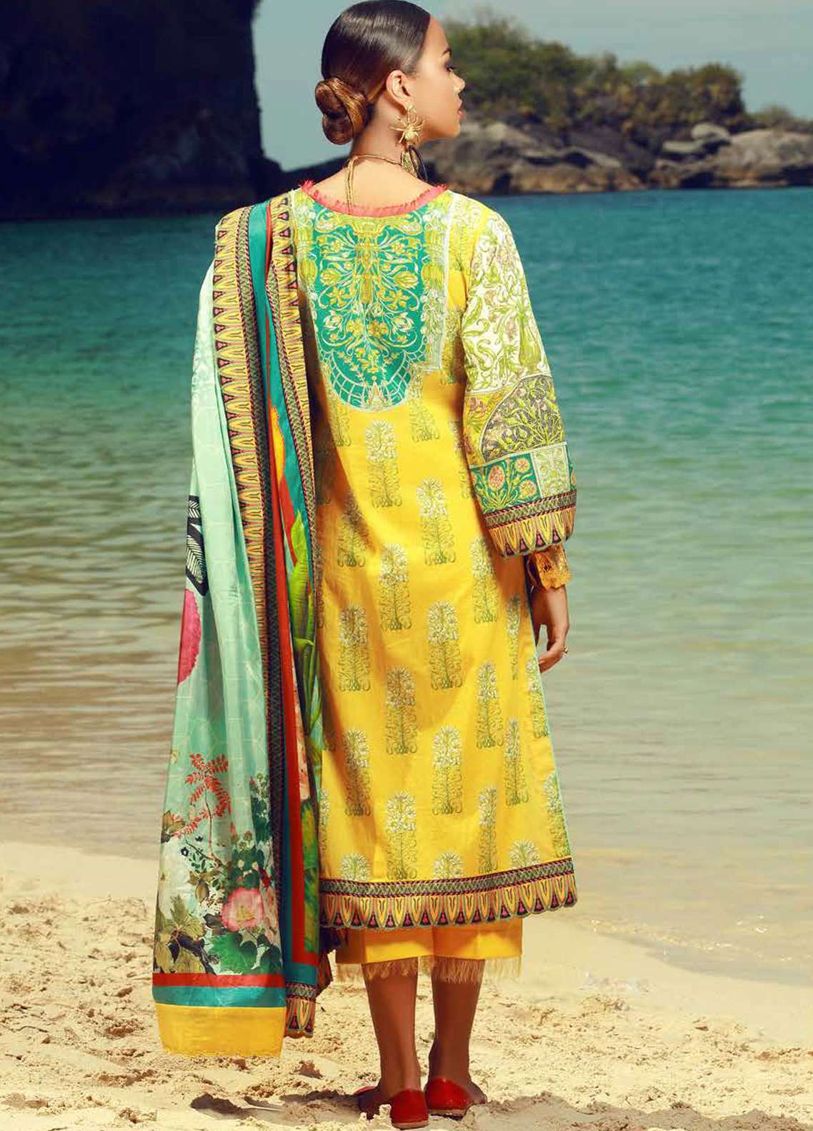 Tena Durrani Embroidered Lawn Unstitched 3 Piece Suit - 07 Palmyra - Eid ul Azha Collection