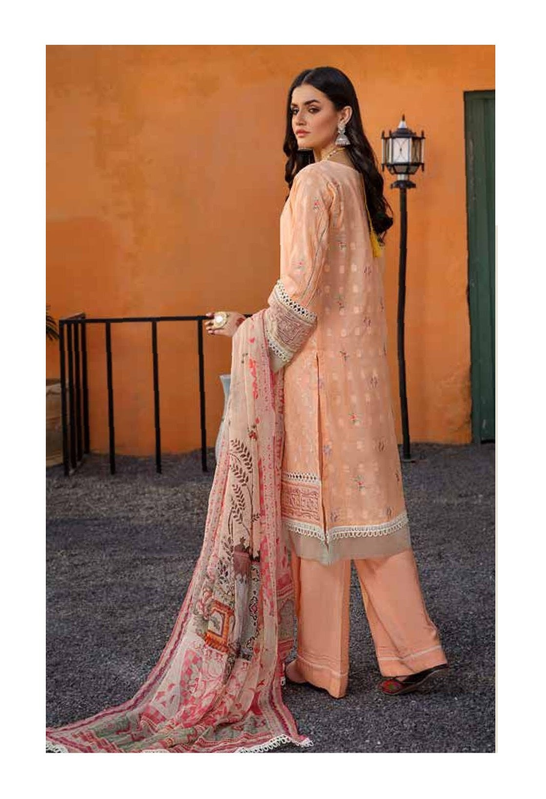 Dastan Embroidered Lawn Unstitched 3 Piece Suit - D08