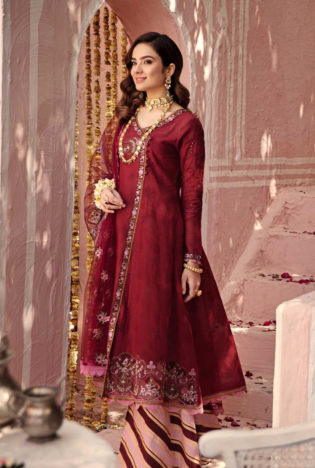 Noor Saadia Embroidered Chikankari Lawn Unstitched 3 Piece Suit - NCHK-D8-B