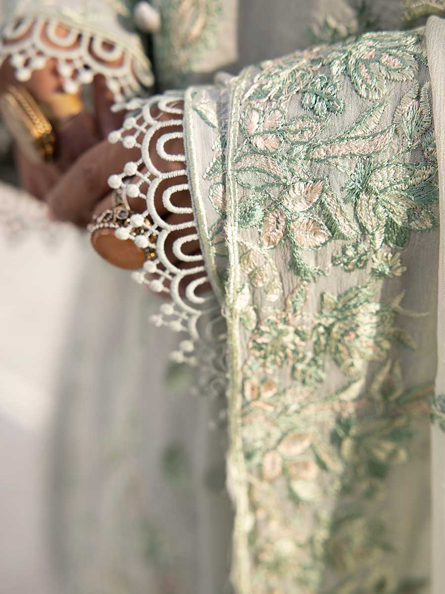Majestic Embroidered Lawn Dress Unstitched 3pc D-09