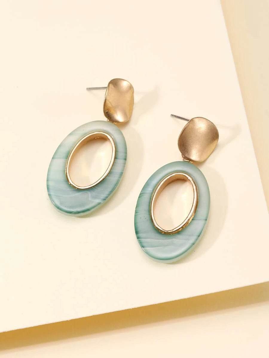 Oval Style Hoop Earrings - HDJ 060