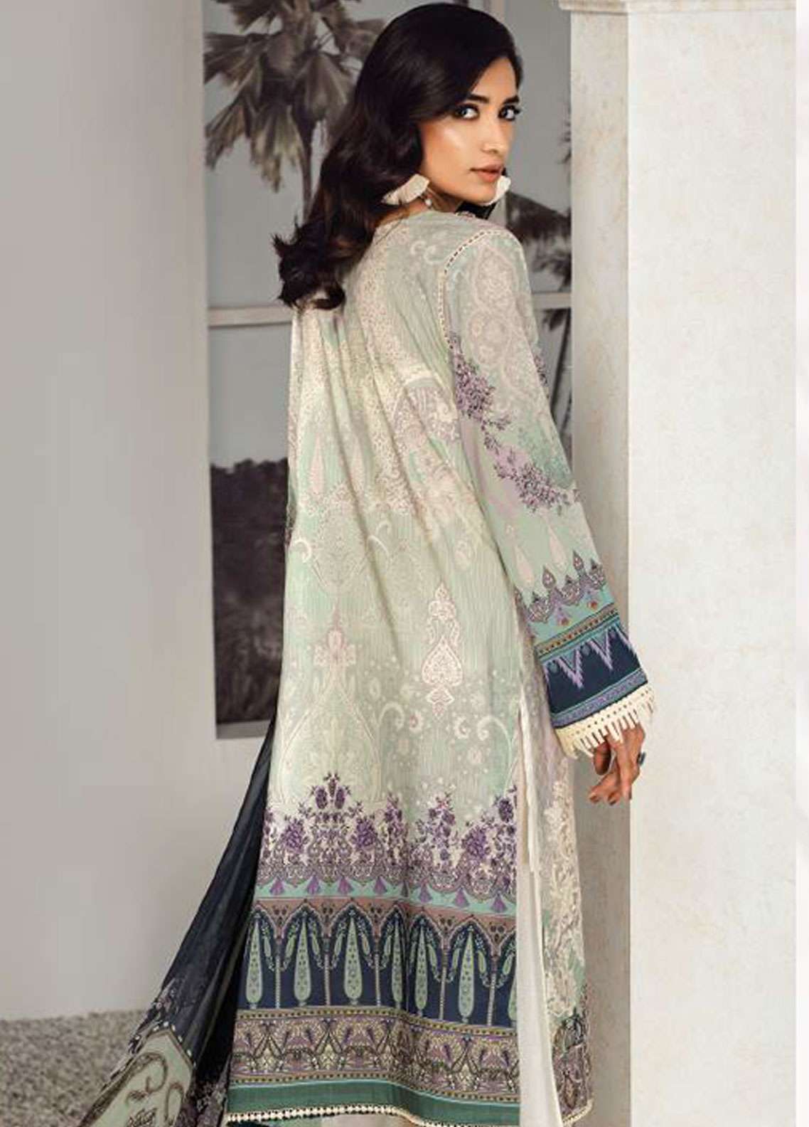 Fuchsia Summer Embroidered Lawn Unstitched 3 Piece Suit - 6 Svana