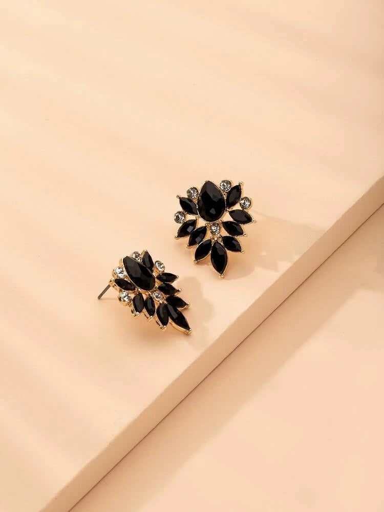 Stylish Stud Earrings - HDJ 011