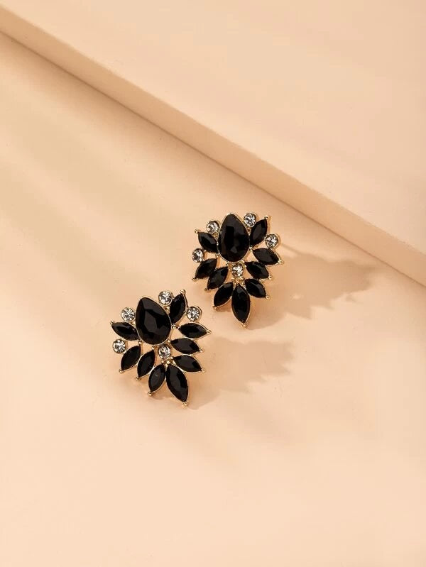Stylish Stud Earrings - HDJ 011