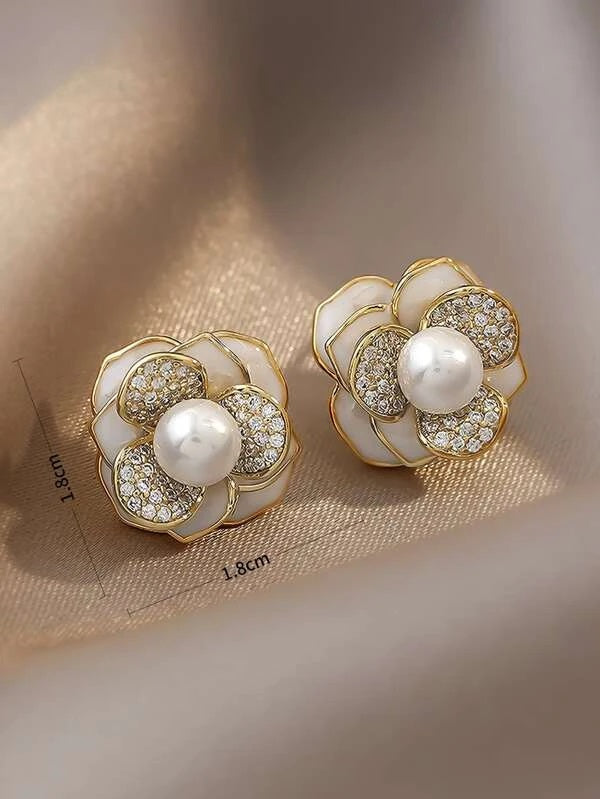 Faux Pearl Flower Stylish Stud Earrings - HDJ 124