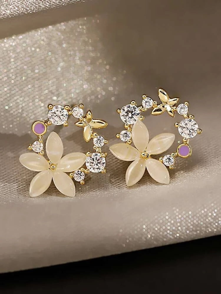 Rhinestone & Flower Style Stud Earrings - HDJ 013