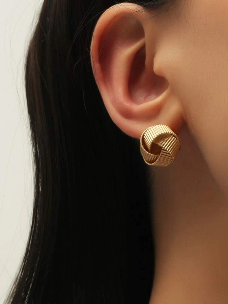 Creative Winding Stud Earrings - HDJ 023