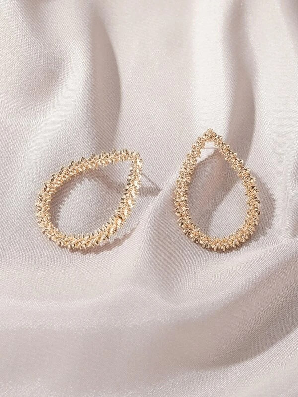 Metallic Water Drop Stylish Earrings - HDJ 007