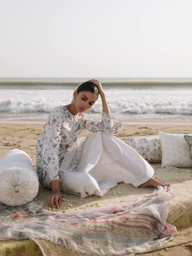 Zara Shahjahan Embroidered Lawn Unstitched 3 Piece Suit - D9 Kohinoor