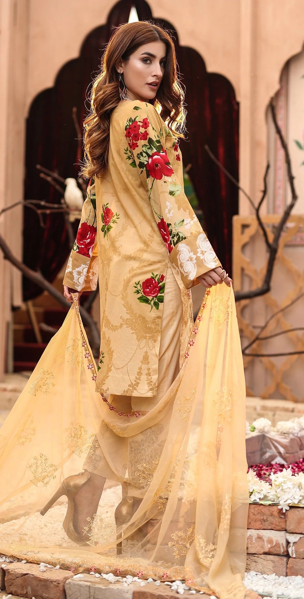 Salitex Shades Embroidered Lawn Unstitched 3 Piece Suit - WK-291B