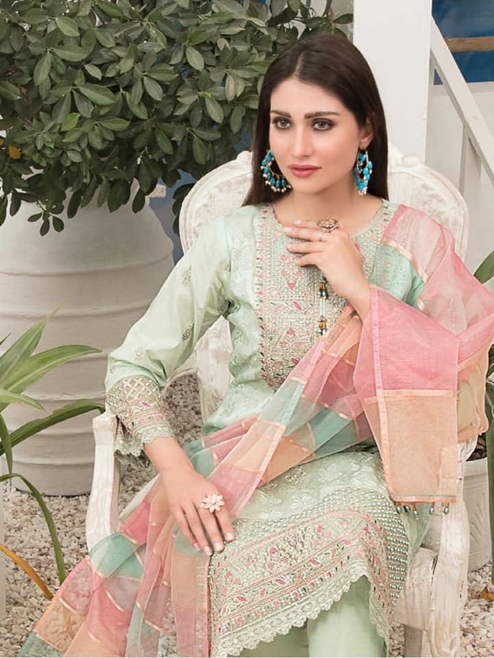 Tawakkal Marilia Embroidered Lawn 3 piece semi stitched suit - D 1398