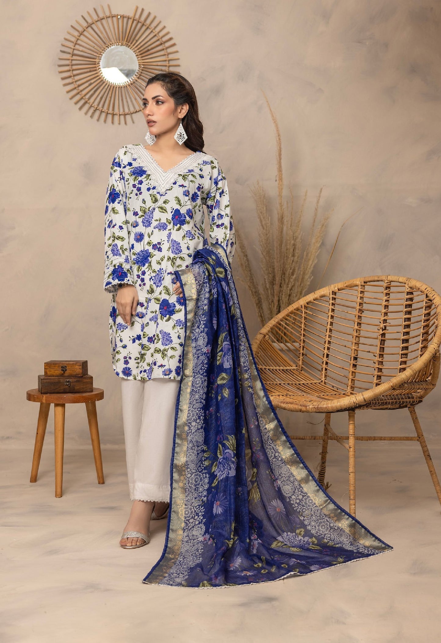 Salina Platinum By Regalia Textiles Printed Lawn Suits Unstitched 3 Piece - SM-01 - Summer Collection