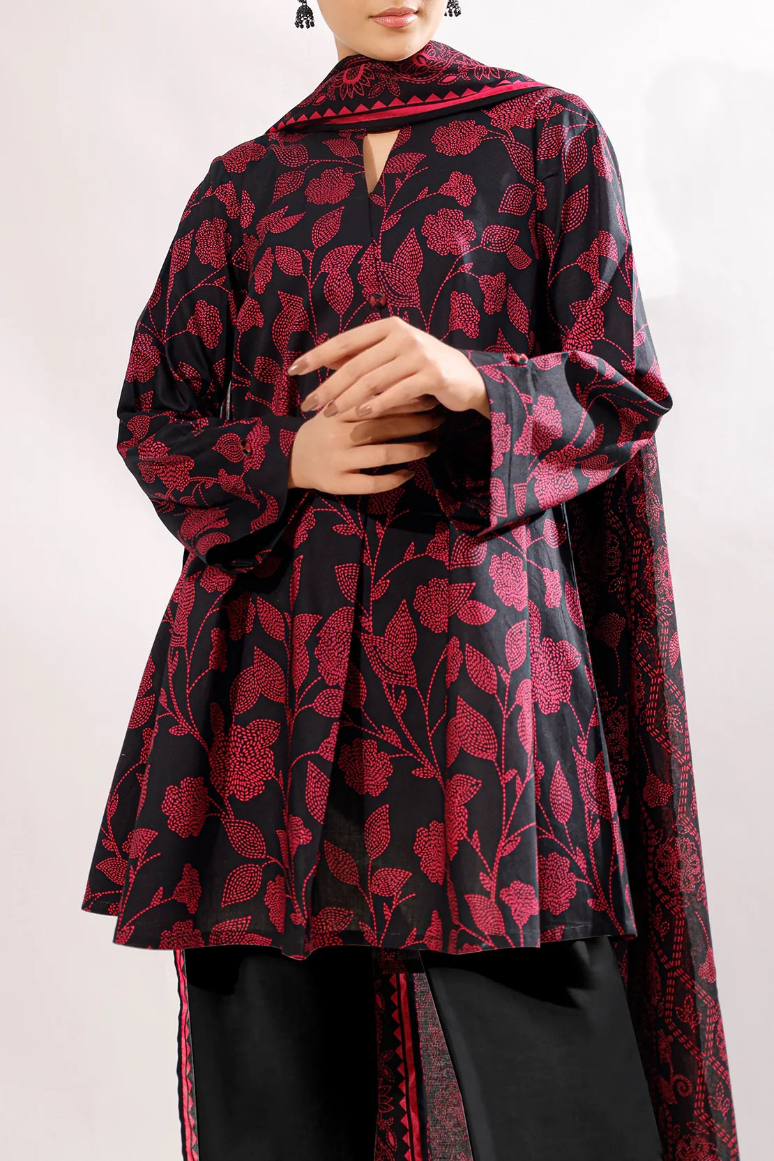 Saya Digital Printed Lawn 2 piece Unstitched Dress - U06-25065-1B