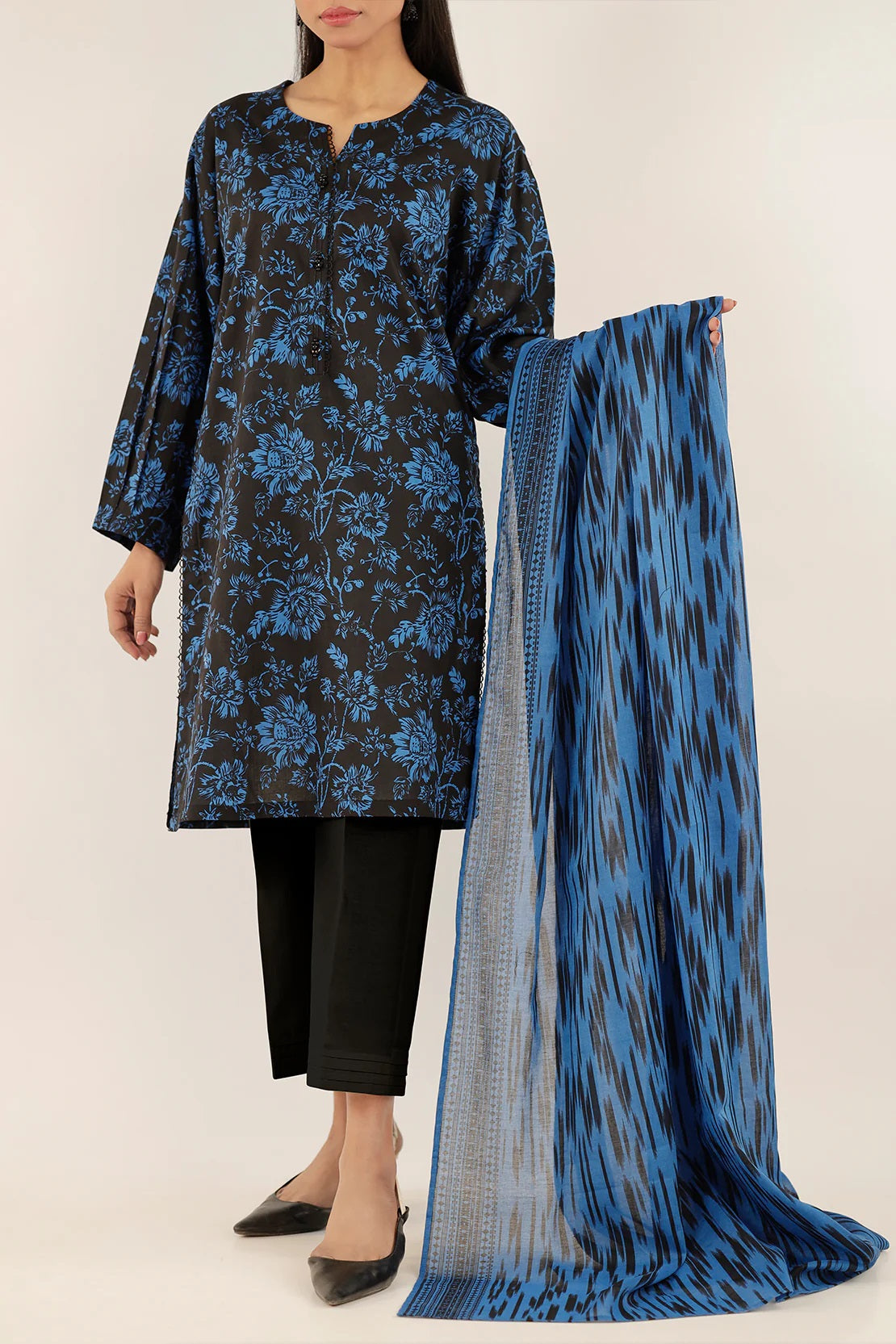 Saya Digital Printed Lawn 3 piece Unstitched Dress - U01-25033-02B