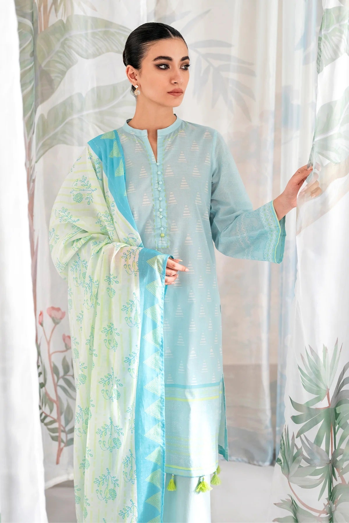 Sahar Digital Printed Lawn 3 piece Unstitched Suit - SSL-V3-23-02