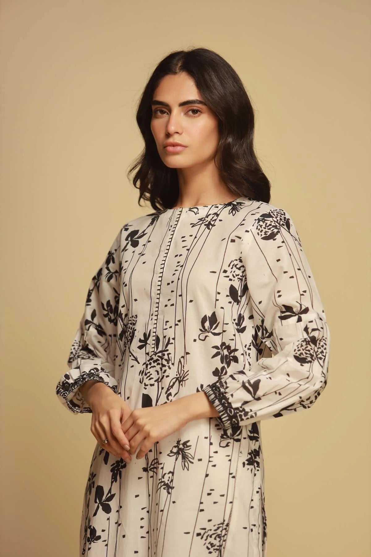 Sahar Printed Lawn Suits Unstitched 3 Piece SBW-23-02 - Summer Collection