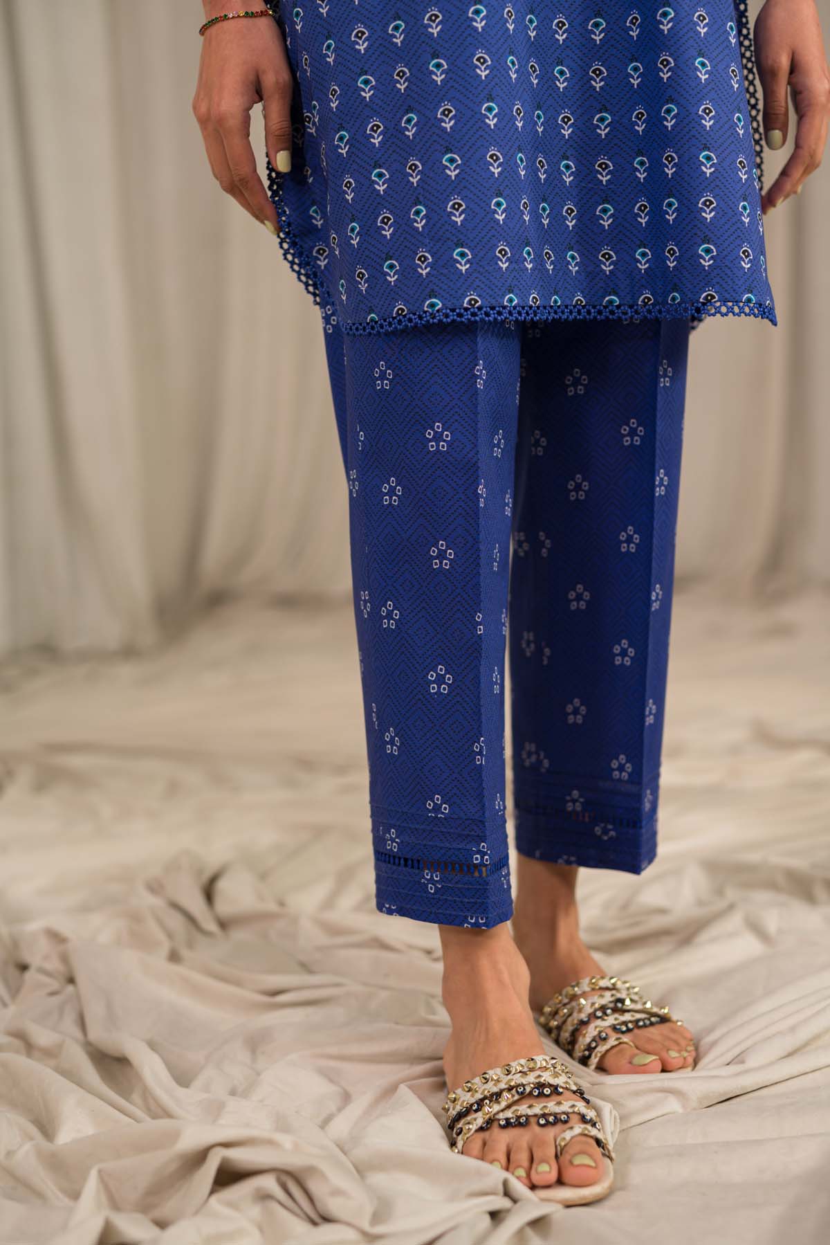 Sahar Printed Lawn Suits Unstitched 2 Piece SHR-S24-PL-V1-31 - Summer Collection